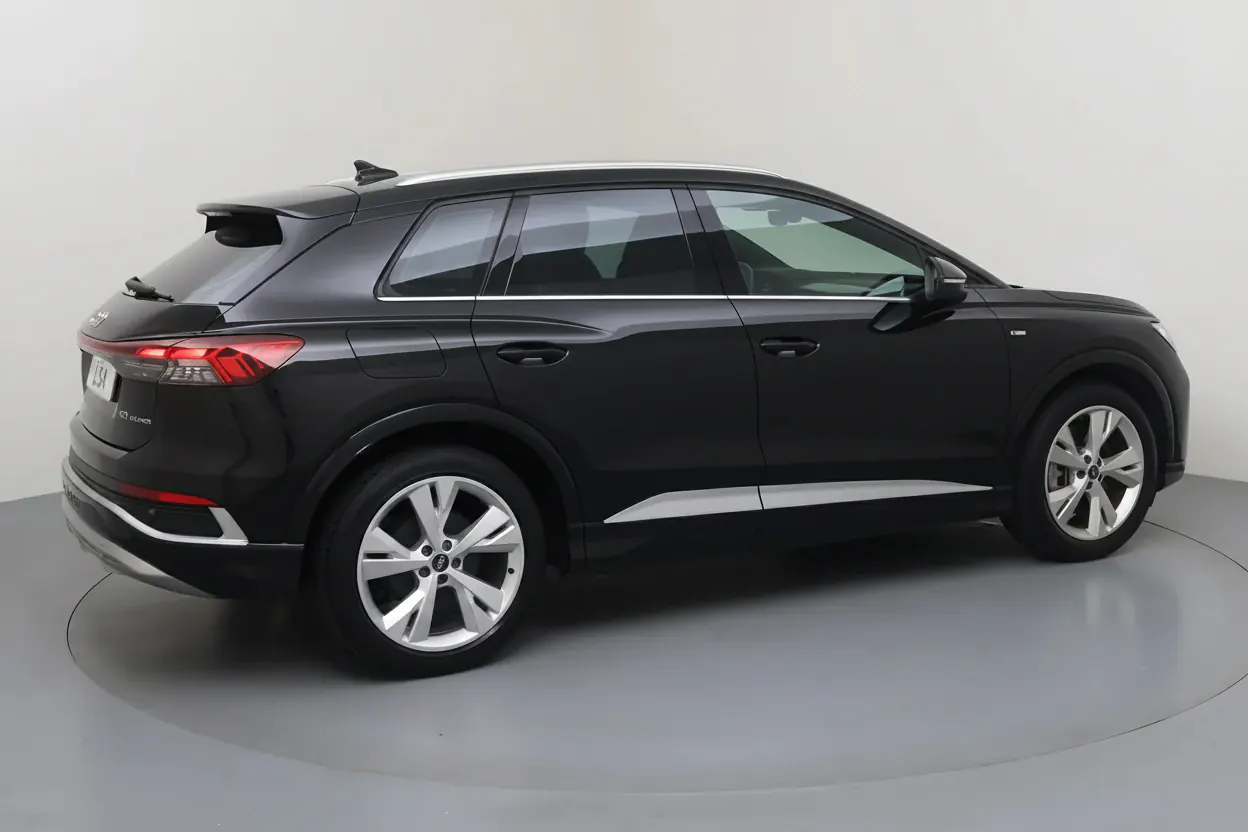 Audi Q4 e-tron Strasbourg vue 3 Audi Q4 e-tron en leasing sans apport à Strasbourg — vue 3
