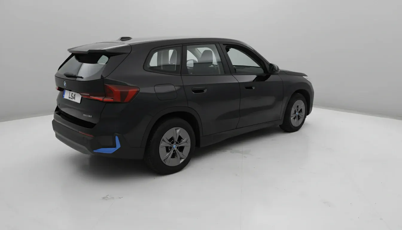 BMW iX1 Strasbourg vue 3 BMW iX1 en leasing sans apport à Strasbourg — vue 3