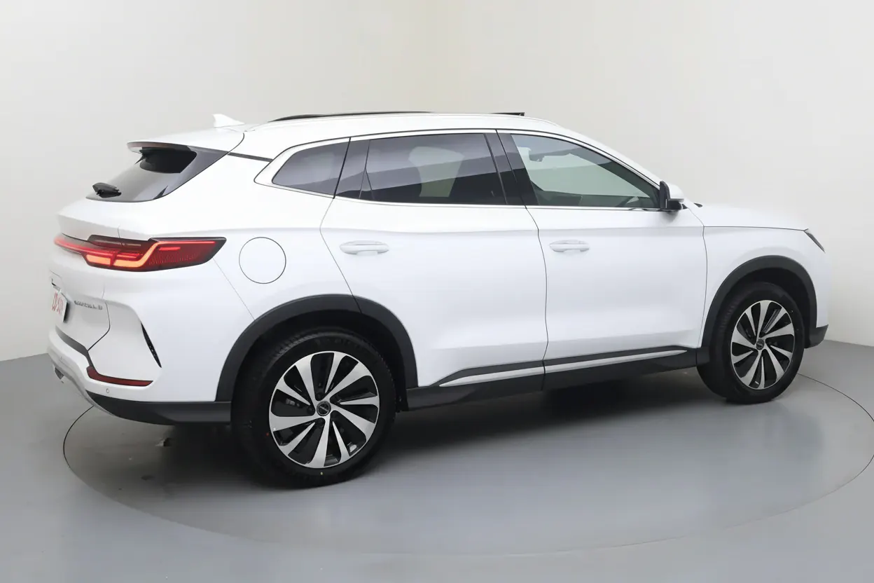BYD Seal U Strasbourg vue 3 BYD Seal U en leasing sans apport à Strasbourg — vue 3