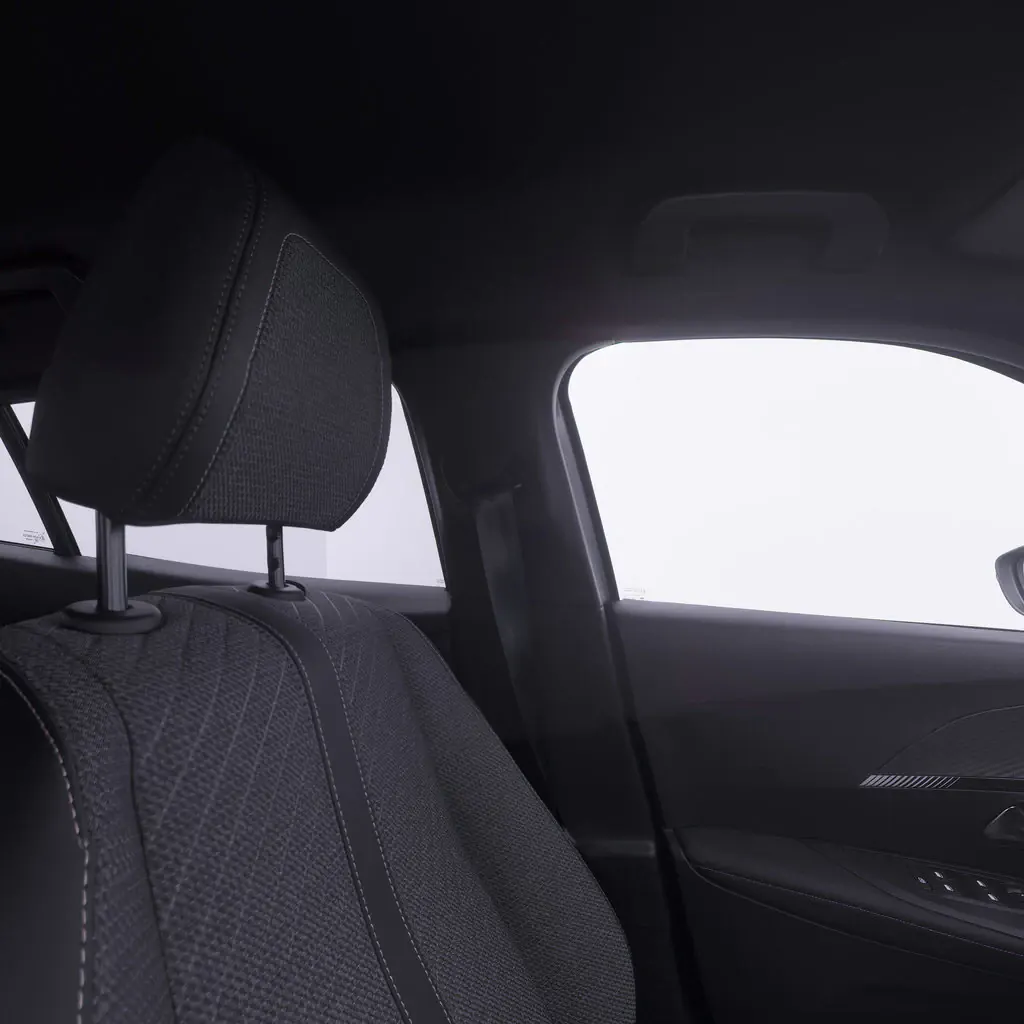 Peugeot 2008 Strasbourg vue 4 Peugeot 2008 en leasing sans apport à Strasbourg — vue 4