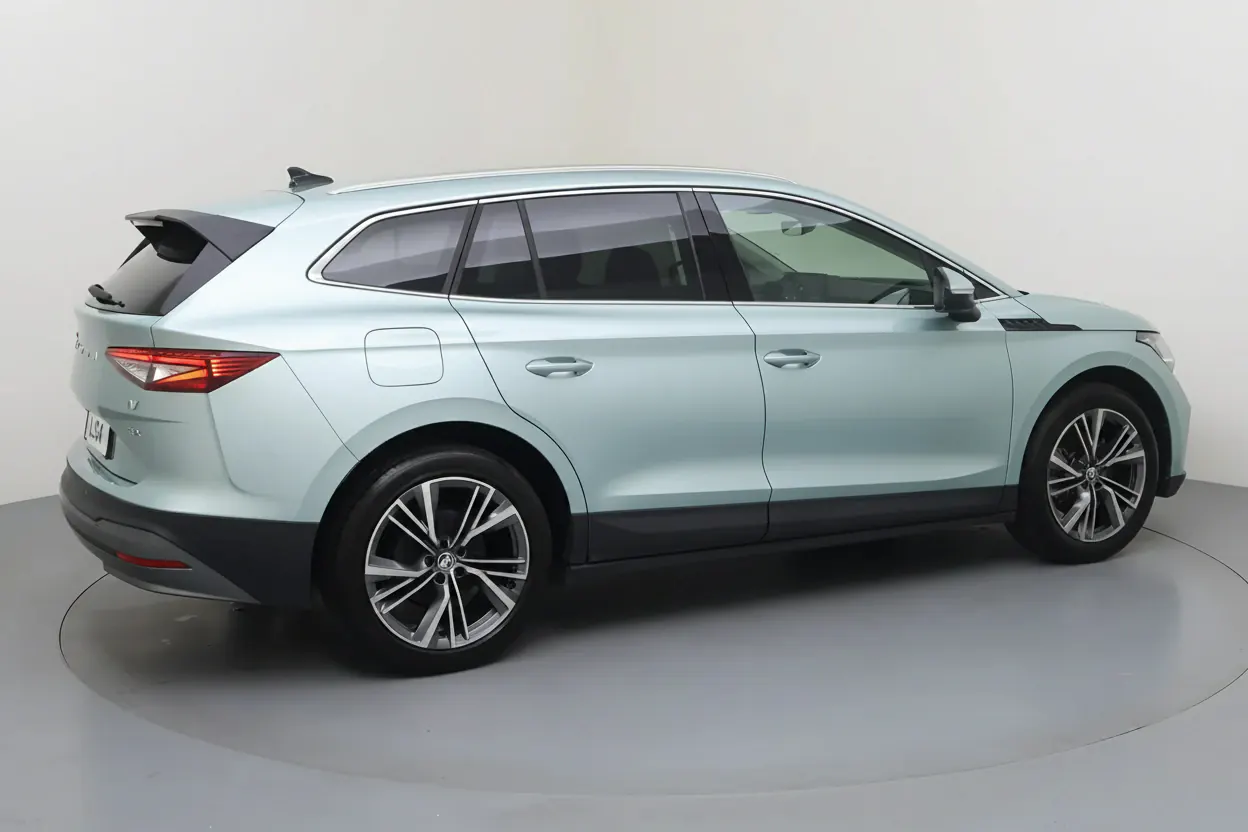 Skoda Enyaq Strasbourg vue 3 Skoda Enyaq en leasing sans apport à Strasbourg — vue 3