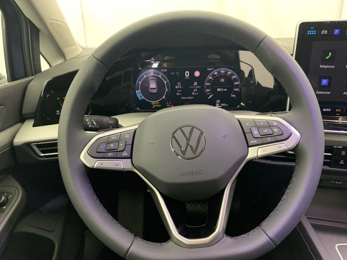 Volkswagen Golf en leasing sans apport à Strasbourg — vue 5